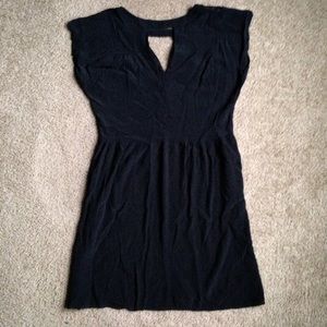 Beautiful No. 6 Store  Sleeveless Black Dress Sz 2